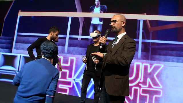 Haluk Levent dünyada bir ilki gerçekleştirdi