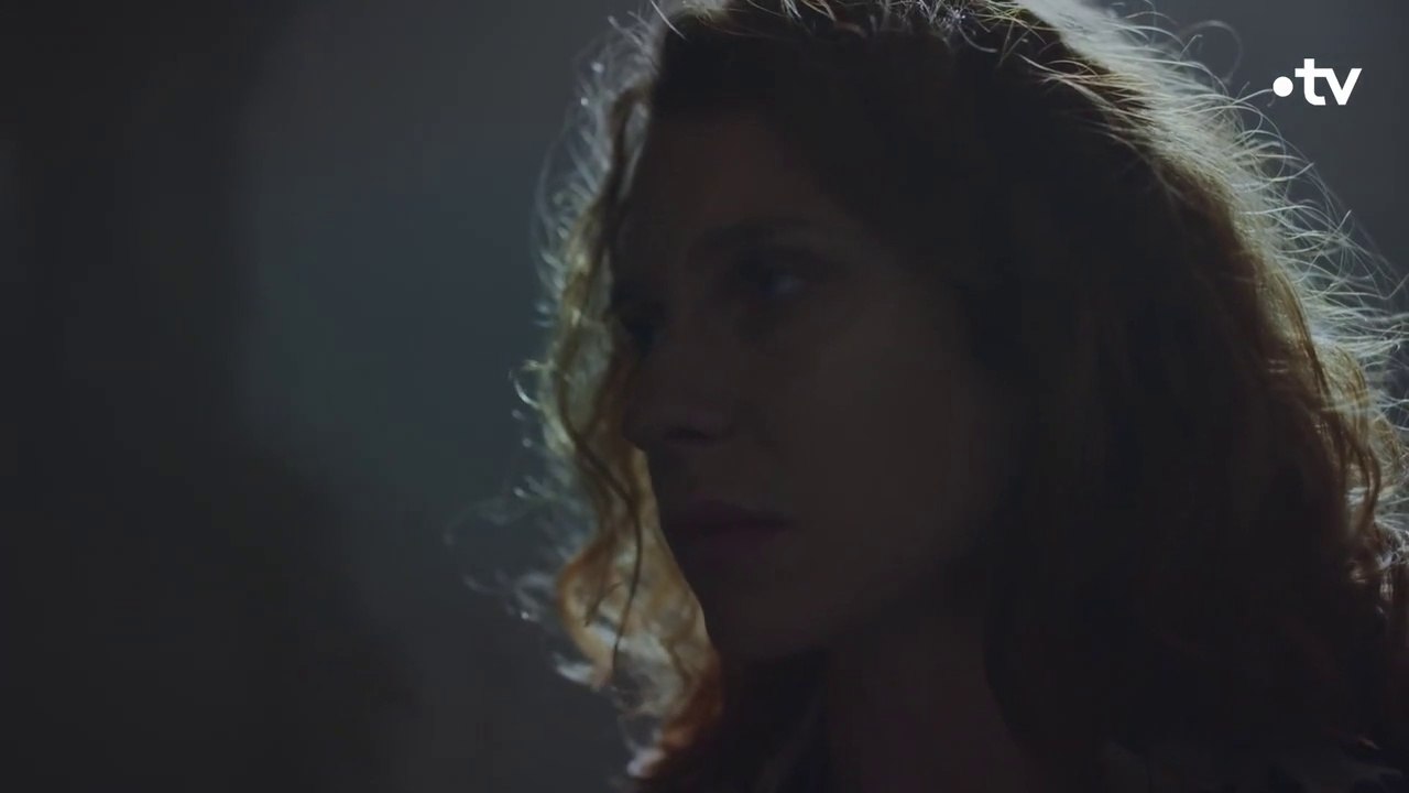Plus belle la vie : [Indiscrétion] – Léa cède au chantage de son ravisseur