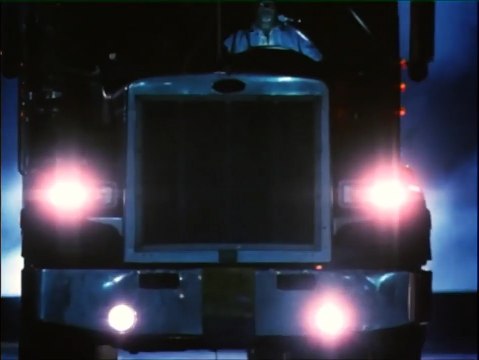 Aux frontières de l'aube Bande-annonce (IT)