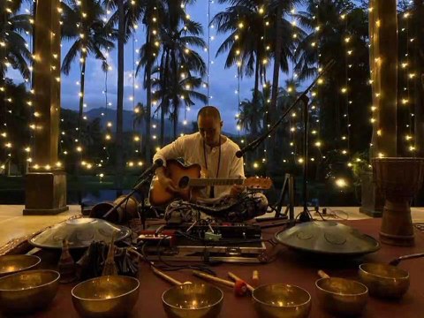 Tibetan Healing Sounds; Cleans the Aura and Space, Remove all negative energy, Relaxing music