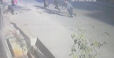 Esenyurt'ta silahlı çatışma: 1 ölü 3 yaralı, çatışma kamerada