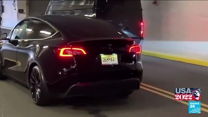 Twitter owner Musk backs Republicans on eve of US midterms