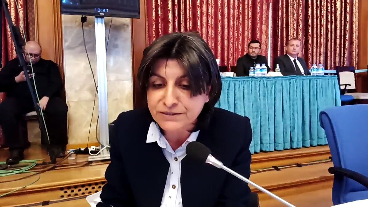 CHP'li Özdemir'den Dışişleri Bakanlığı'na 'vize' sorusu: Vatandaşlarımız, diğer ülke vatandaşları karşısında neden itibar kaybetti?