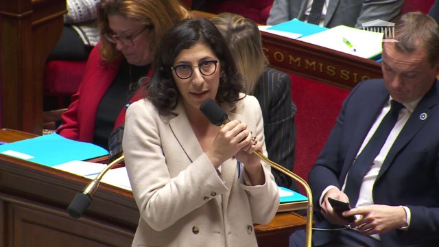 Rima Abdul Malak, ministre de la Culture, qualifie d'écovandalisme les actions des militants écologistes dans les musées