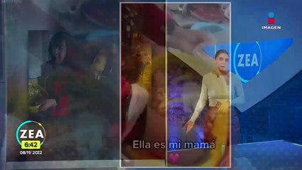 Mujer da comida a perros sin hogar