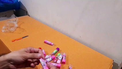 Unboxing and Review of Lipstick Style Rubber Eraser for Birthday Party Return Gift