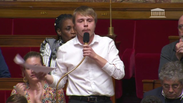 Louis Boyard, député LFI-Nupes, interpelle la ministre de l'Enseignement supérieur: Les étudiants ont faim, vous ne leur donnez que des miettes