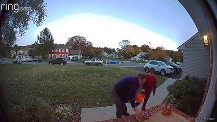Trick-or-Treating Woman Takes Tons of Candy
