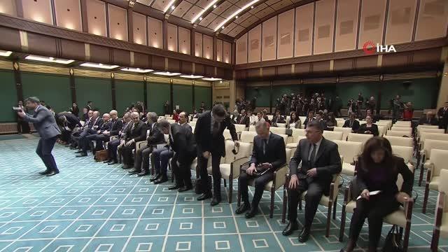 İsveç Başbakanı Ulf Kristersson: Türk Milletine sesleniyorum; İsveç Türkiye'ye yapmış olduğu tüm taahhütlere riayet edecektir.