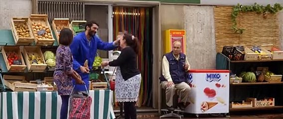 Je suis à vous tout de suite Bande-annonce (EN)