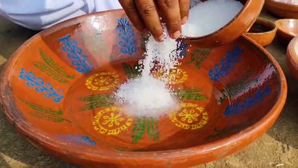 Giant Pizza Recipe - Biggest Pizza - How to Make Largest Pizza - Mubashir Saddique - Village Food