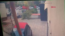 KAĞITHANE'DE FACİANIN UCUZ ATLATILDIĞI KAZA KAMERADA