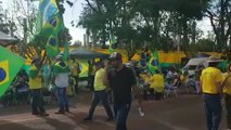 Manifestações seguem em frente ao Exército nesta terça-feira