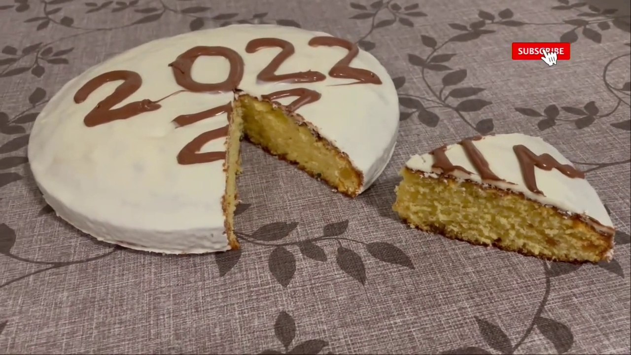 Greek New Year's Cake / Η Πιο Εύκολη Βασιλόπιτα Κέικ Με Γλάσο Σοκολάτας
