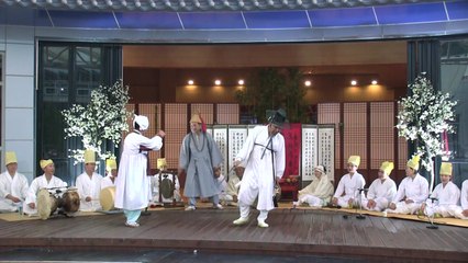 남미 사진전·남종화 특산품전...진도에 펼쳐진 문화 향연 / YTN