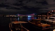 İstanbul'un köprüleri Azerbaycan bayrağının renkleri ile aydınlatıldı