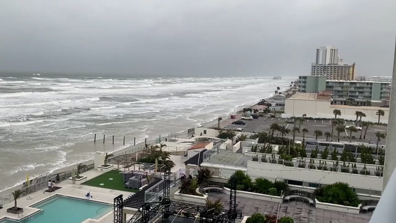 How Florida is preparing for Nicole amid destruction from Hurricane Ian