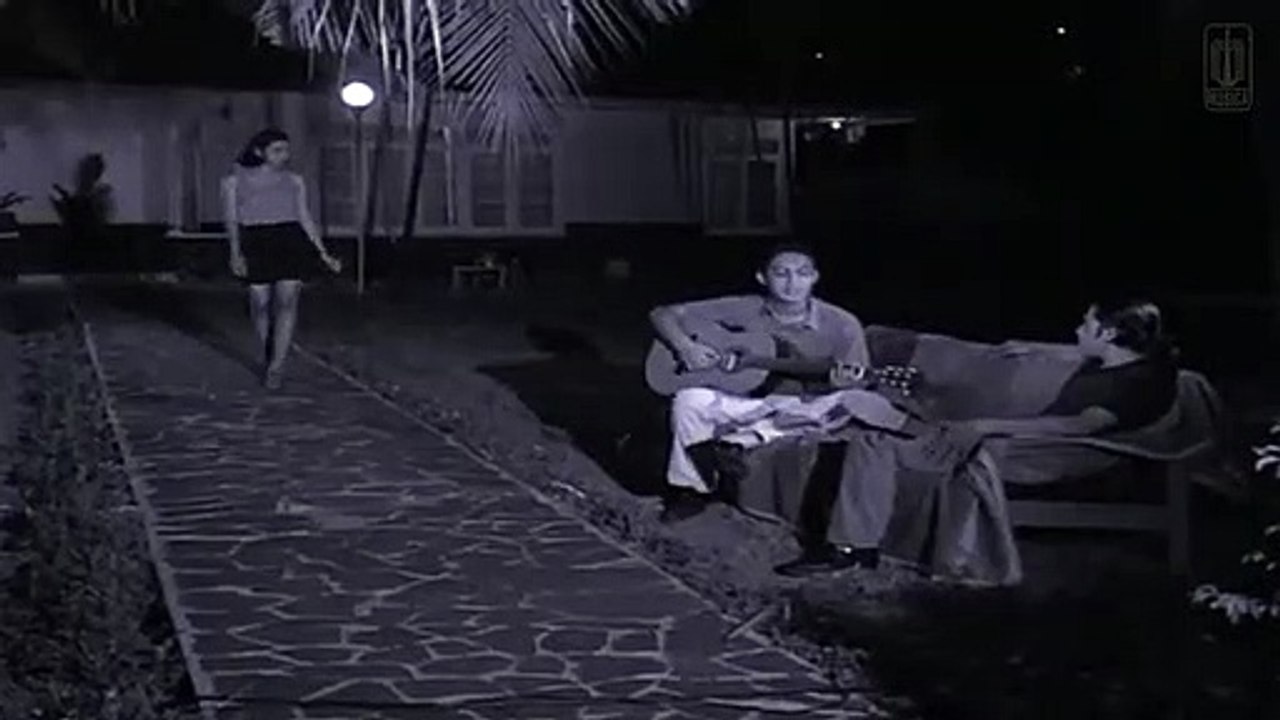 Iwan Fals - Pesawat Tempurku (Official Music Video)