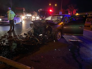 Başpehlivanın kullandığı otomobil TIR'a çarptı