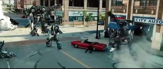 Transformers： Dark of the Moon (2011) - Freeway Chase - Only Action [4K]