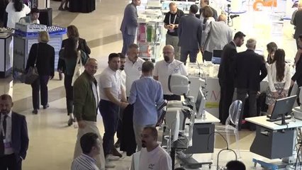 Cerrahi simülasyon eğitimi göz ameliyatlarındaki başarıyı artırıyor