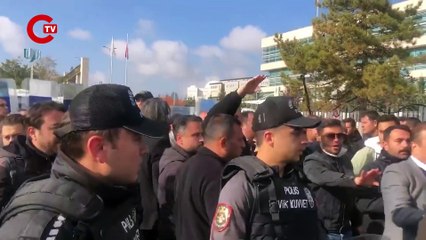 AYM önünde 'meslek nöbeti'ne polis müdahalesi