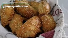Mini Dough Feta Cheese Pies / Τυροπιτάκια Με Ζύμη Κουρού
