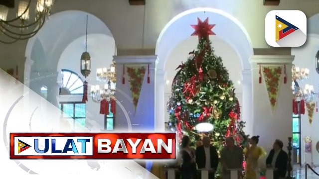 Taunang Christmas tree lighting ceremony sa isang hotel sa Maynila, isinagawa