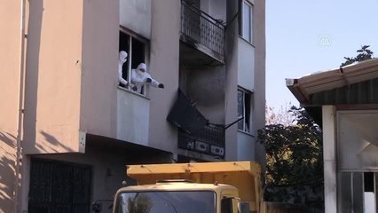 Bursa'da yanan evde ekipler çalışmalarını tamamladı