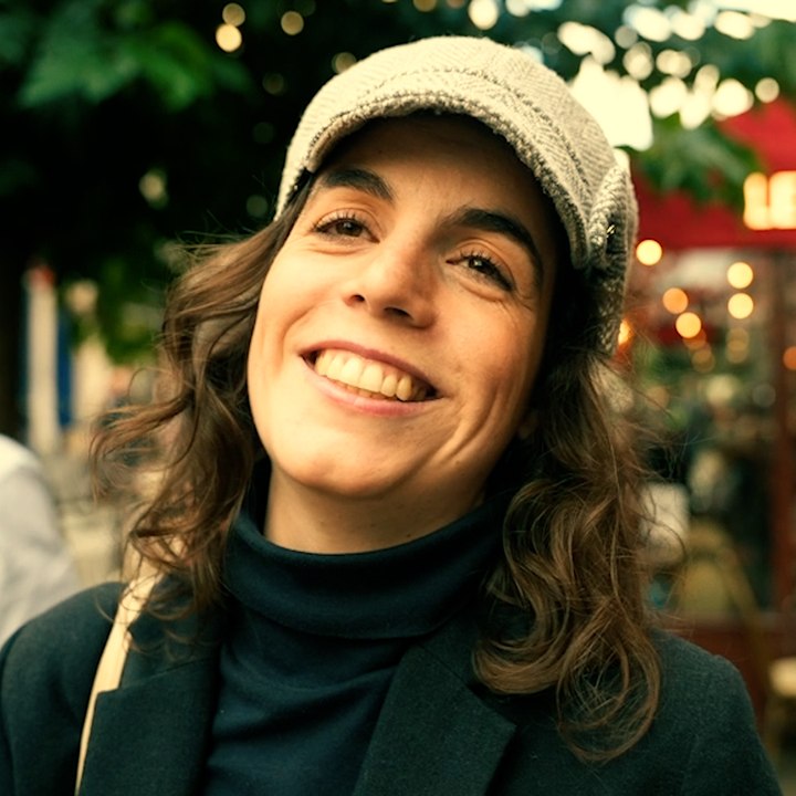Anne-Sophie fait visiter Montmartre en chansons