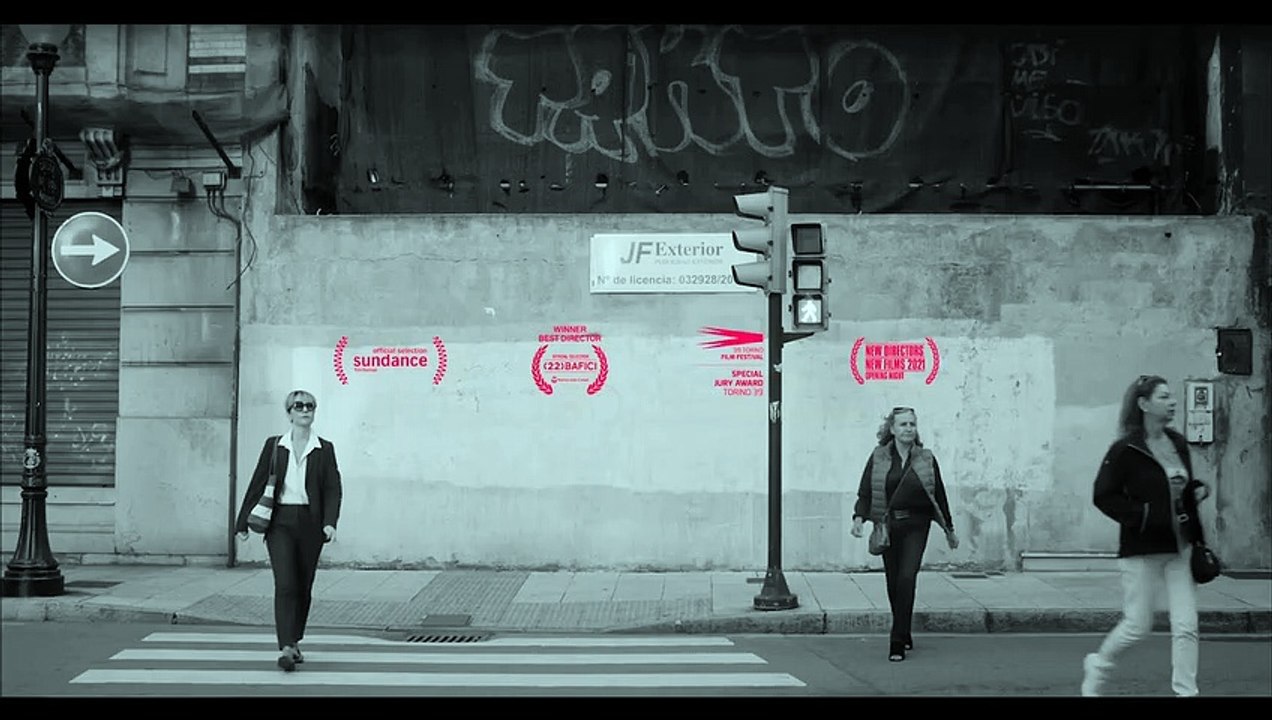 El Planeta Trailer OmeU