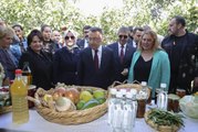 Cumhurbaşkanı Yardımcısı Oktay, KKTC'de kadın üretici ve girişimcilerle bir araya geldi
