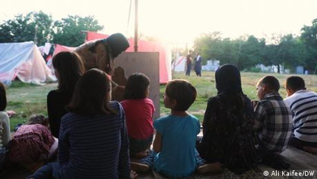 How this 'tent school' educates Afghan refugee children