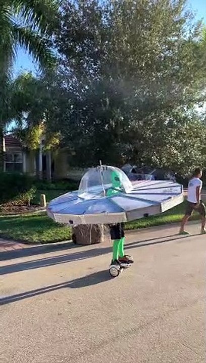 Alien Spaceship Halloween Costume