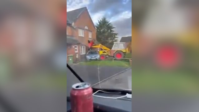 'Drunk' digger driver goes on rampage and smashes JCB into house