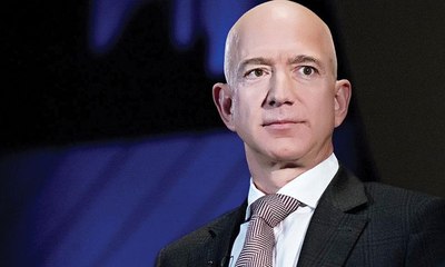 جيف بيزوس يتوقّع أن يكون الفضاء منزل البشرية في المستقبل