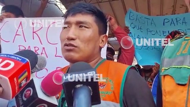 Mototaxistas piden justicia por la muerte de un hombre en un punto de bloqueo