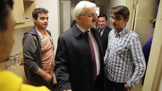 KYK Yurtlarında Deprem Anı, Çök Kapan Tutun ve Tahliye tatbikatı