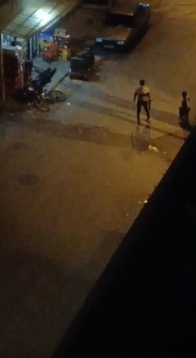 ENİŞTESİNİ AV TÜFEĞİYLE VURUP, BAŞINDA BEKLEDİ