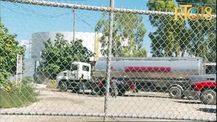 Aktivite yo reprann nòmalman nan Tèminal Vare, kamyon kòmanse ap fè antre sòti ak gaz