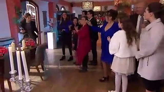 Isla paraíso , Viernes 30 de Agosto de 2019. Capítulo 230 Isla paraíso , Viernes 30 de Agosto de 2019. Capítulo 230