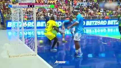 Ronaldinho CRAZY Futsal Skills  2022