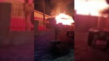 Vídeo mostra trailer de lanches em chamas em Cascavel