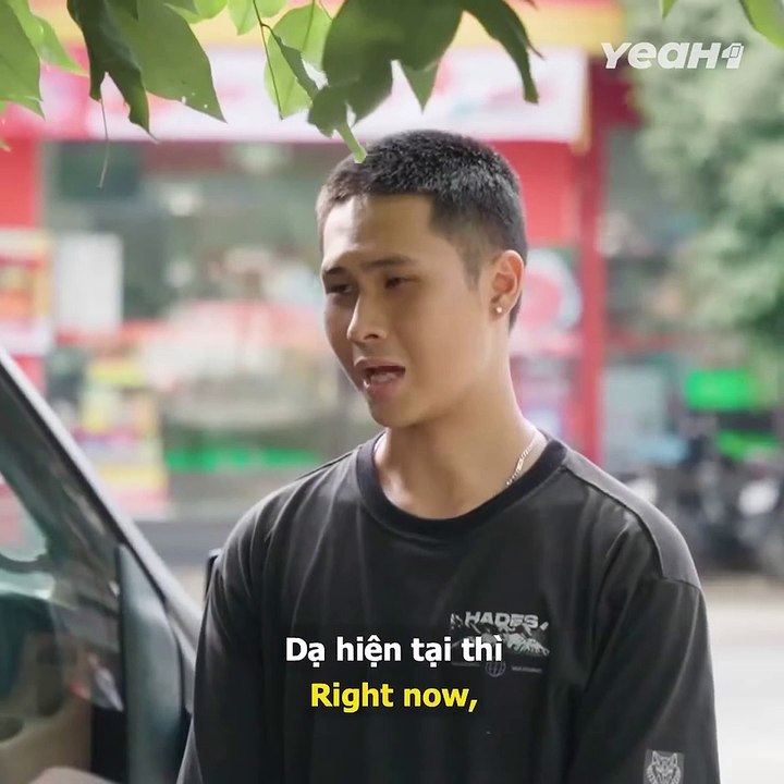 Thanh niên ngáo ra đường ảo tưởng sức mạnh ông này bà nọ