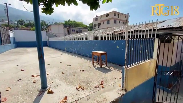 Responsab Lycée Jean Jacques Dessalines di lekòl la deja pare pou akeyi elèv yo