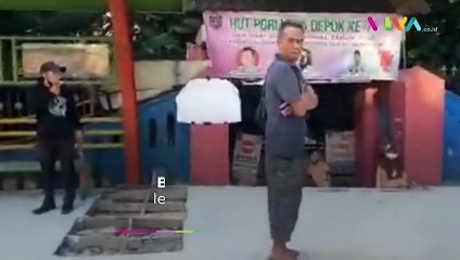 Gerbang SDN 1 Pocin Depok Tertutup Proyek Pelebaran Trotoar