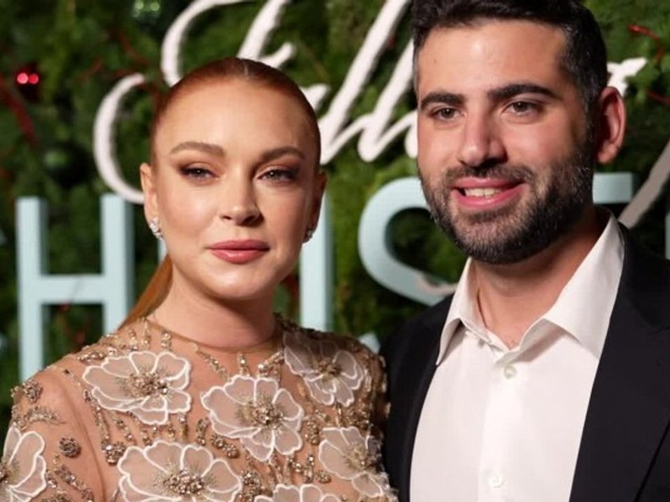 Lindsay Lohan: Nicht nur ihr transparentes Kleid ist der Hingucker