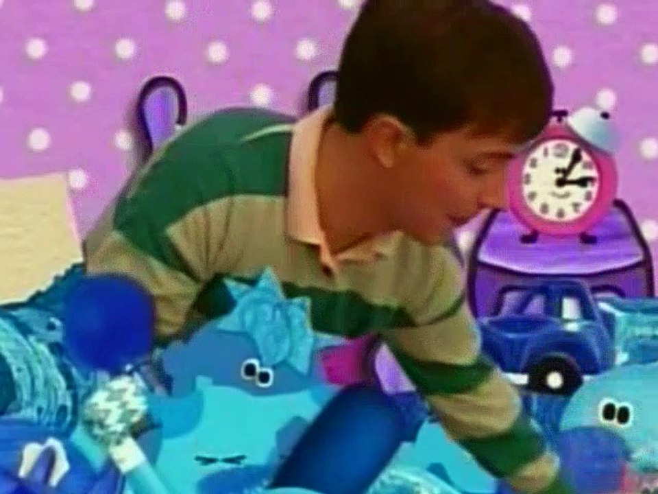 blue-s-clues-s01e12-blue-wants-to-play-a-game-video-dailymotion
