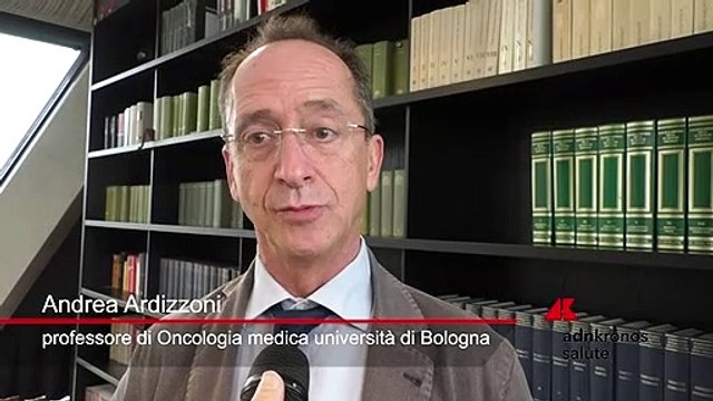 Cancro del polmone, Ardizzoni: “L’immunoterapia si aggiunge alla chemio”