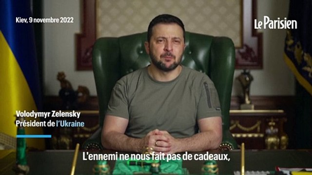 « Nous avançons très prudemment, sans émotions, sans risques inutiles », après l'annonce du retrait russe de Kherson, dit Zelensky